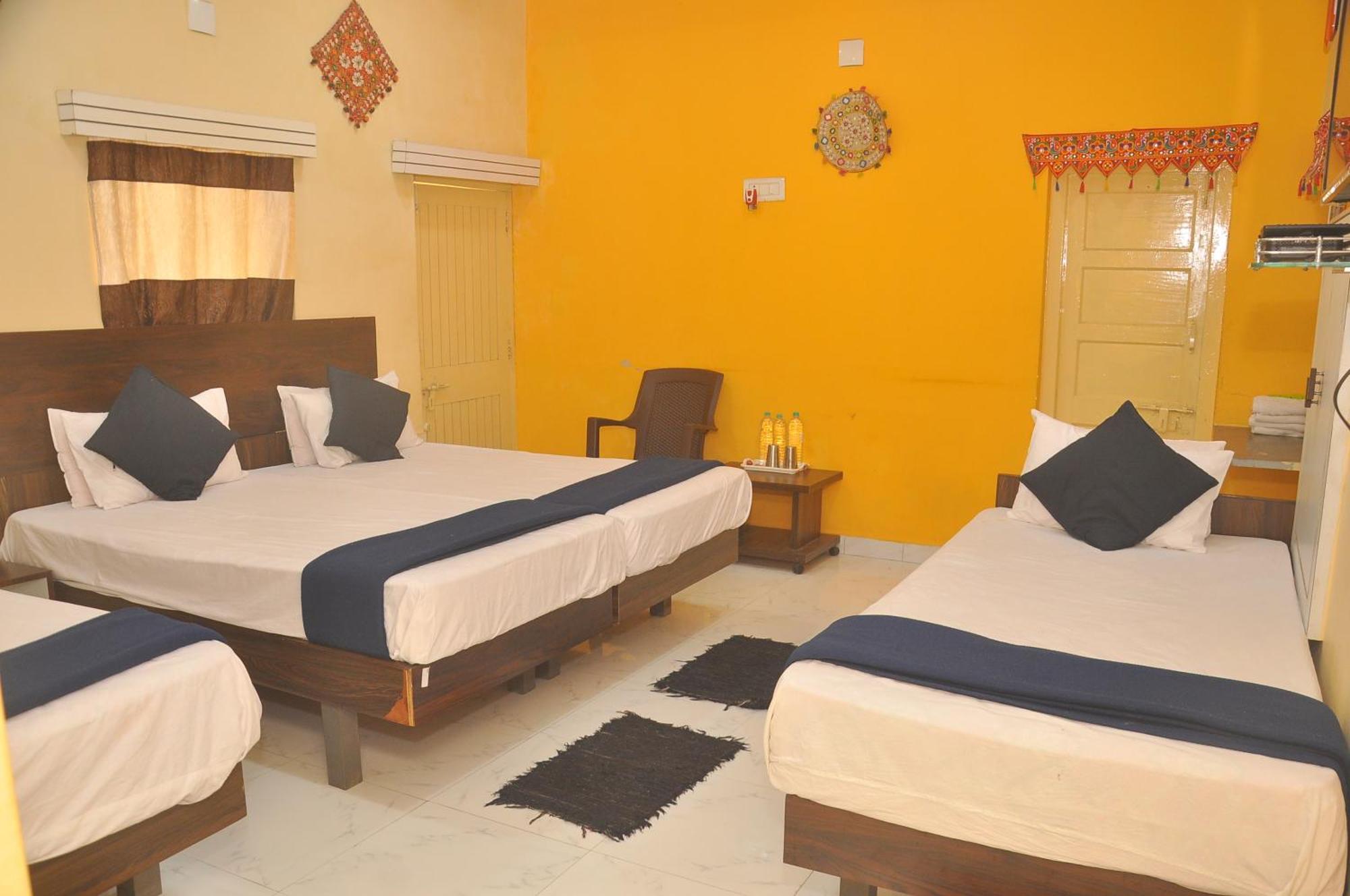Chitrakut Bungalows Dwarka  Ngoại thất bức ảnh